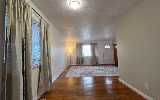 1226 Gertrude Dr Columbus, OH 43227